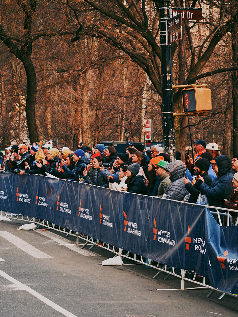 Obiri's Silent Spectator, The Lead Vehicle