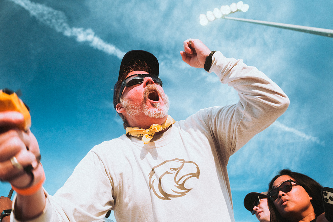 Echoing The Sound of Ten Toes Down