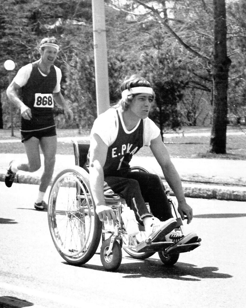 Bob Hall, Wheelchair Racing Pioneer Who Won Boston Marathon Twice, Dies at 74